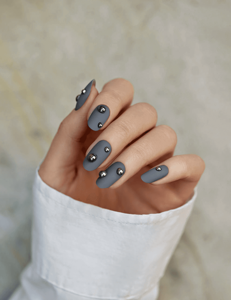 Beauty The Ultimate Guide to Fall's Trendiest Nail Arts